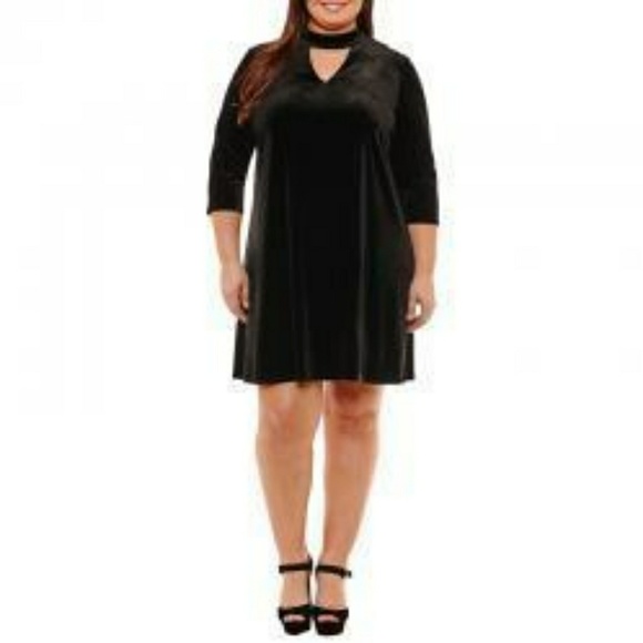 Boutique Dresses & Skirts - NWT Black Velvet A-line 2X Dress Final Price* Last 1